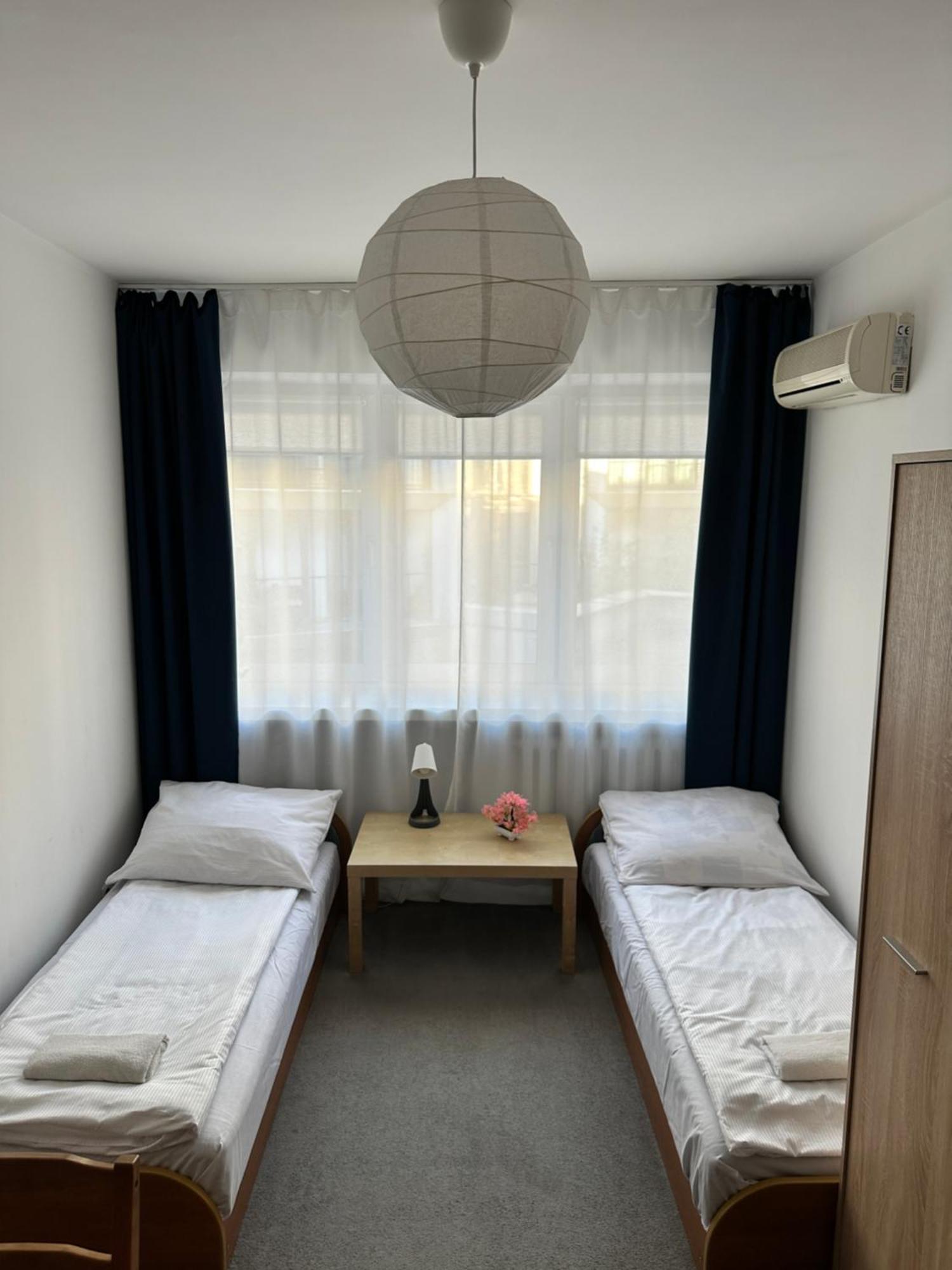Hostel Demi 克拉科夫 外观 照片